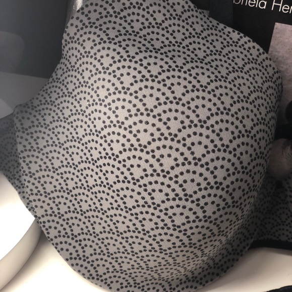 Bra - Picture 3 of 5